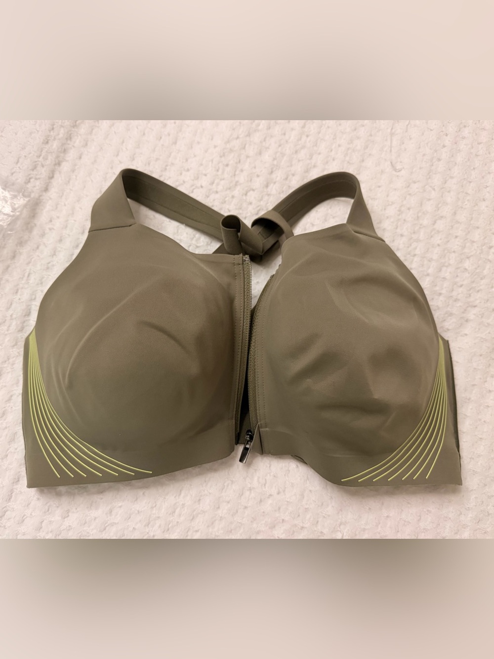 NWOT VSX Knockout Olive Green Front-Zip High-Impact Sports Bra 36DD